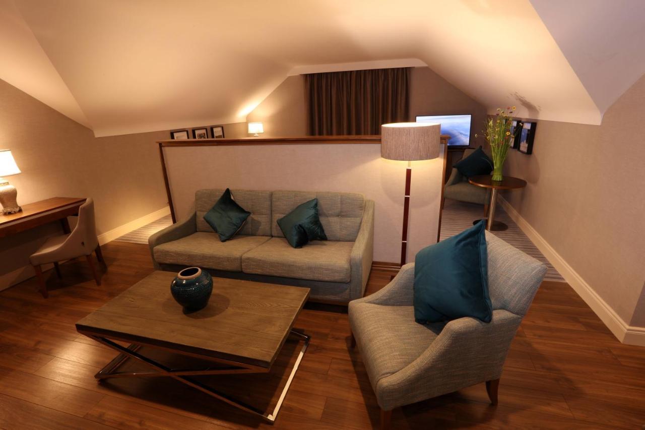 Vaughan Lodge Hotel Лехінч Екстер'єр фото