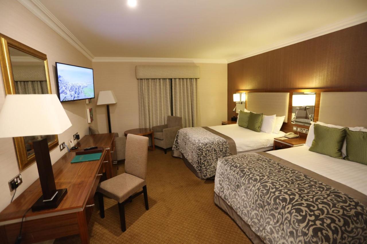 Vaughan Lodge Hotel Лехінч Екстер'єр фото